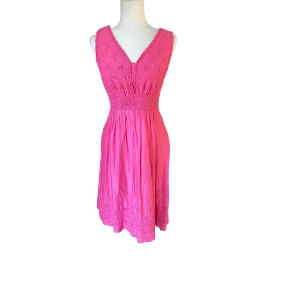 Charter Club Pink Dress Midi Knee‎ Eyelet Lace V-neck 8 Barbiecore Sleeveless - Picture 1 of 4